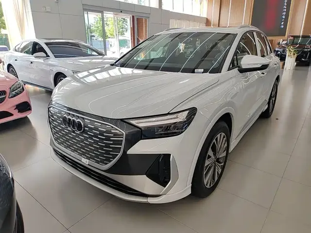 Audi Q4 e-tron 2024 40 e-tron Pioneer Edition