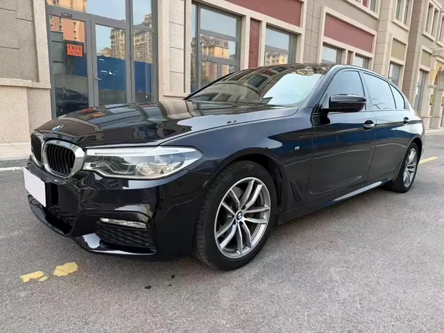 BMW 5 Series 2018 525Li M Sport Package