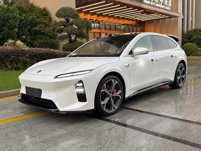 NIO ET5T 2025 75kWh Touring