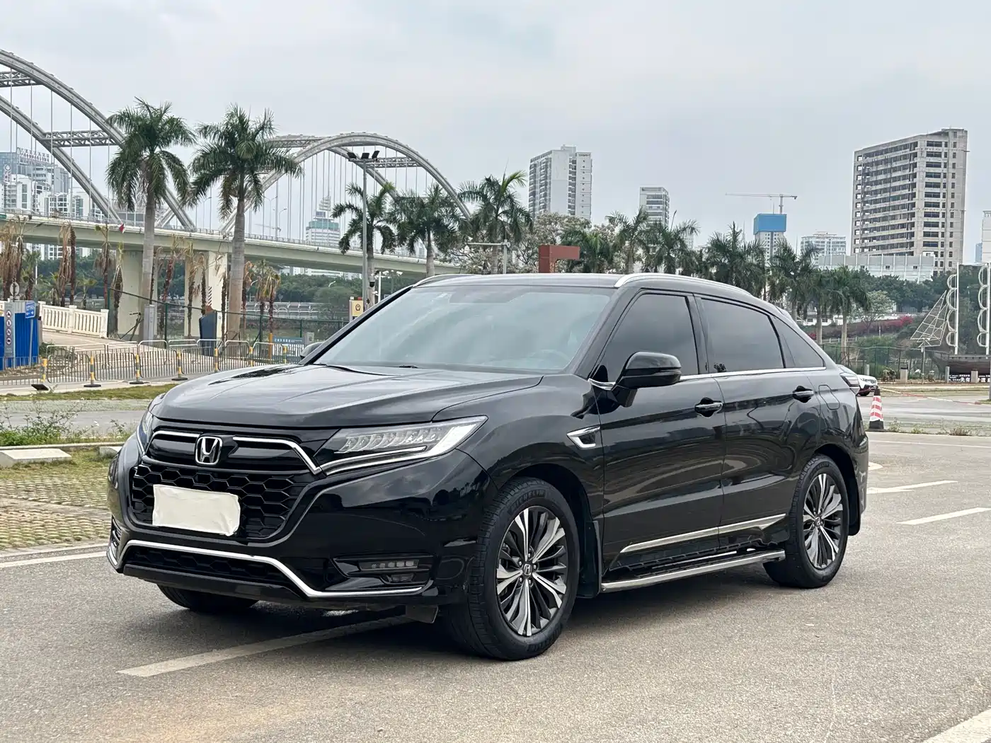 Honda UR-V 2020 370TURBO 2WD Premium Elegance Edition