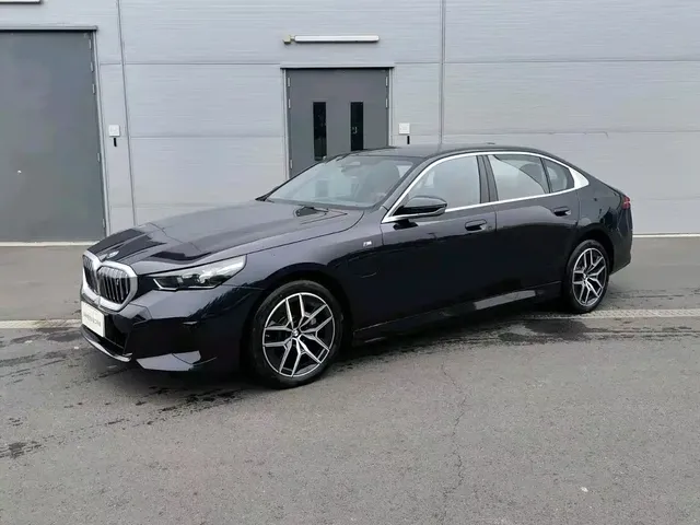 BMW i5 2025 eDrive 35L M Sport Package