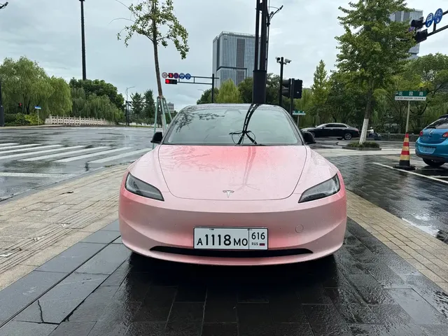 Tesla Model 3 2023 Rear-Wheel Drive