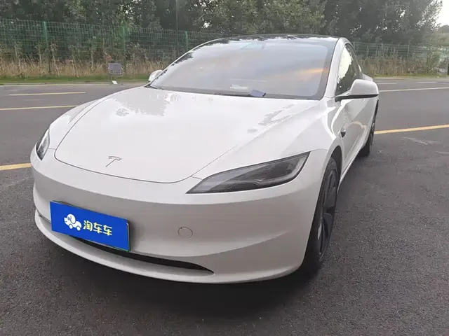 Tesla Model 3 2025 Model Rear-Wheel Drive Edition