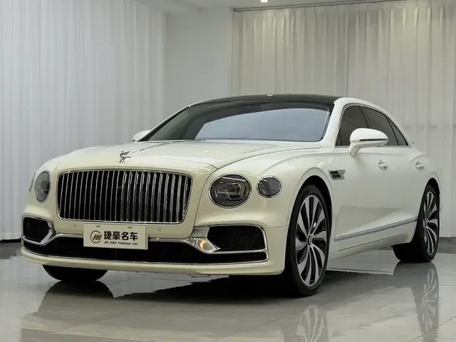 Bentley Flying Spur 2024 V8 Edition 8