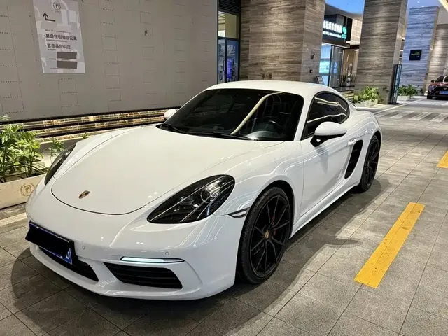 Porsche 718 2018 Cayman 2.0T