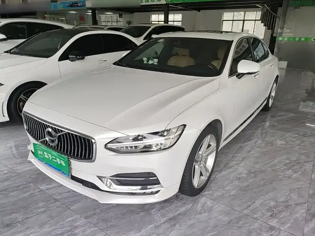Volvo S90 2019 T5 Momentum