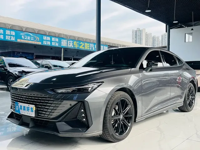 Changan UNI-V 2024 1.5T High Performance Edition