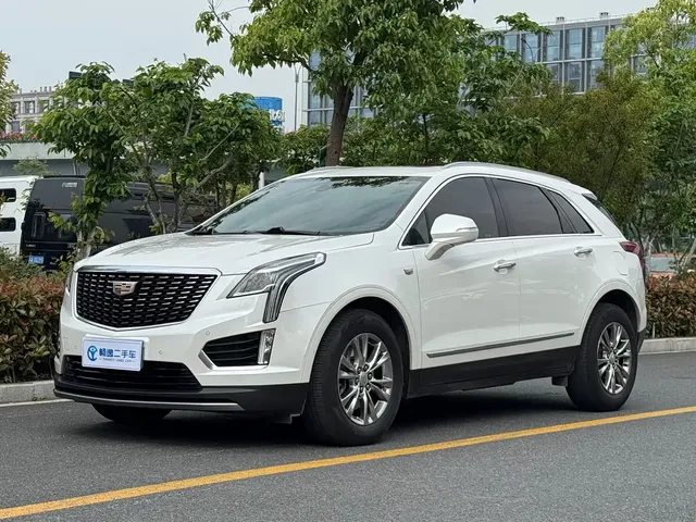 Cadillac XT5 2022 2.0T 2WD Luxury