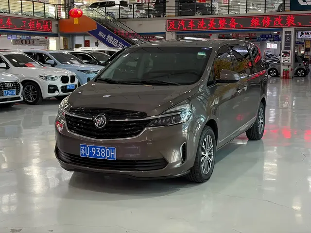 Buick GL8 2021 Land Business Class 652T Luxury