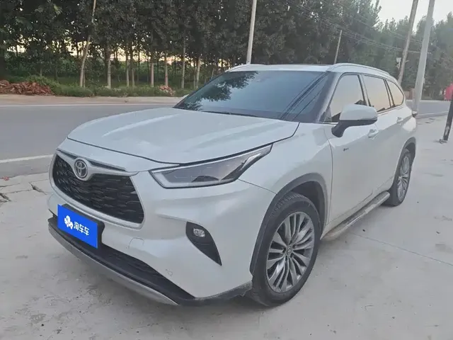Toyota Highlander 2024 2.5L Smart Hybrid 4WD Premium 7-seater