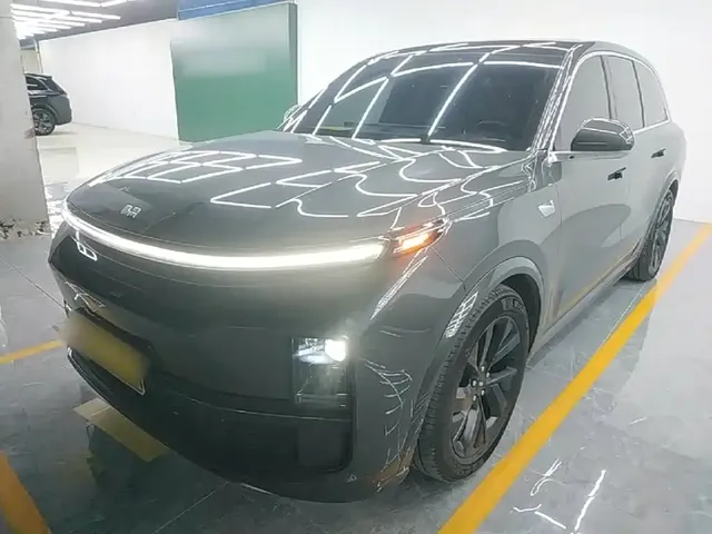 Li Auto Li L8 2023 Pro
