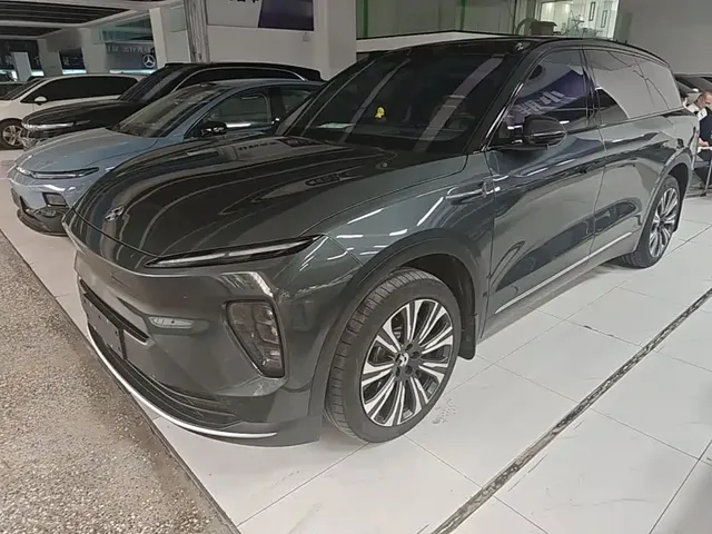 NIO ES8 2024 75kWh