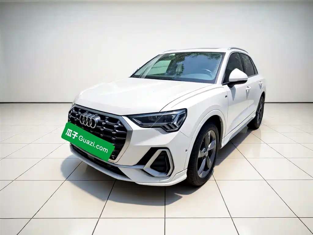 Audi Q3 2021 35 TFSI Fashion Sport