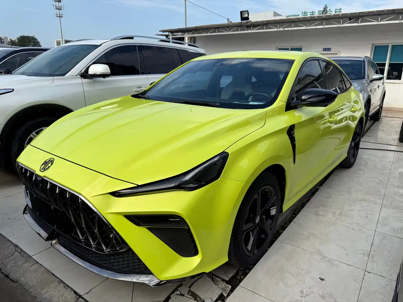MG 5 Scorpio 2022 1.5T Trophy Sport Luxury Edition