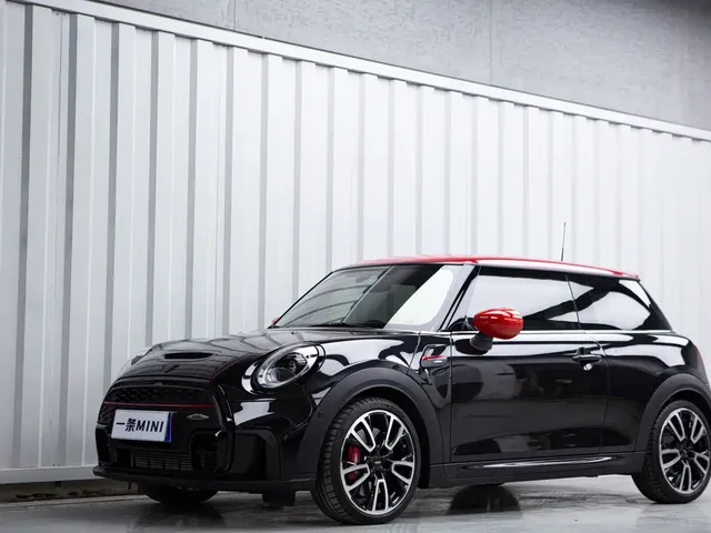 MINI JCW 2023 2.0T JOHN COOPER WORKS ALL-IN