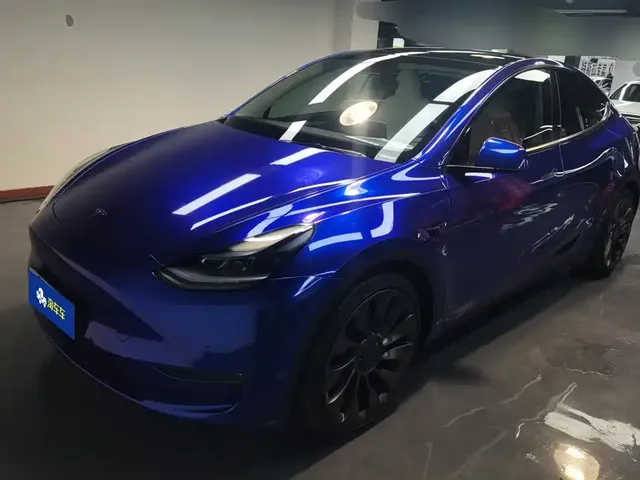 Tesla Model Y 2023 High Performance All-Wheel Drive Edition