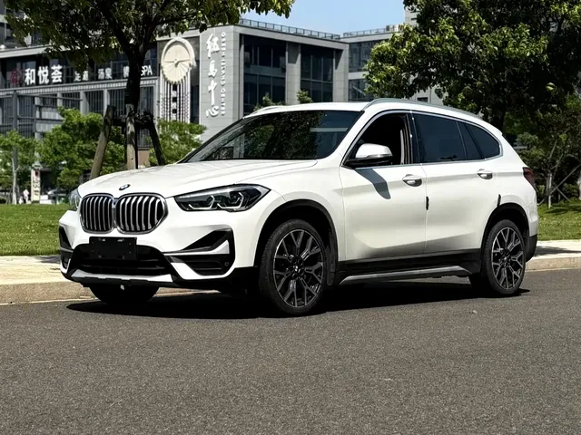 BMW X1 2022 xDrive25Li Premium