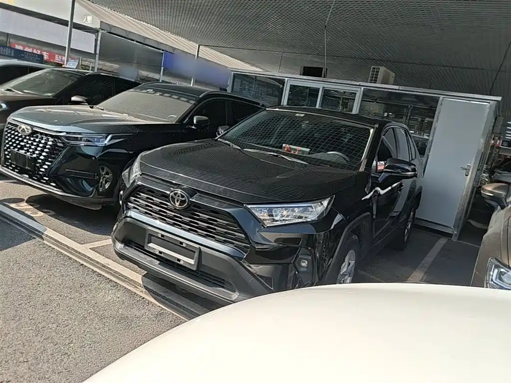 Toyota RAV4 Rongfang 2023 2.0L CVT 2WD Urban Edition