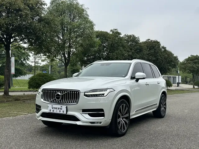 Volvo XC90 2020 Facelift T6 Momentum Luxury 7-Seater