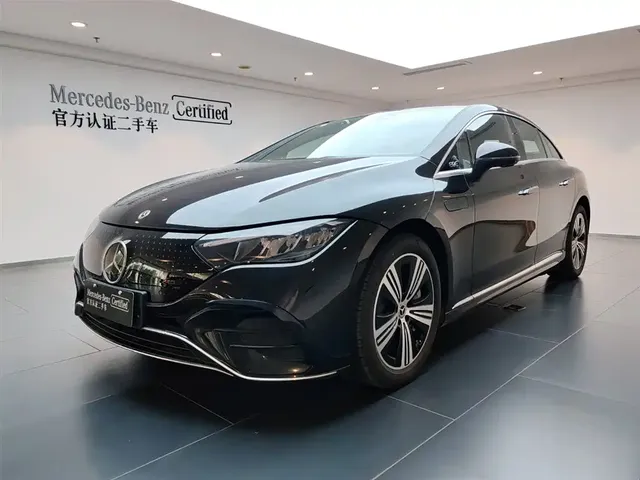 Mercedes-Benz EQE 2025 Model 500 4MATIC Luxury Edition