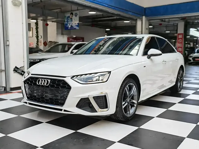 Audi A4L 2020 40 TFSI Luxury Dynamic