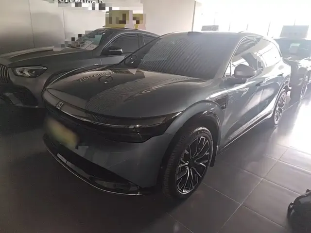 ZEEKR 7X 2025 Model 75kWh RWD Smart Driving Edition