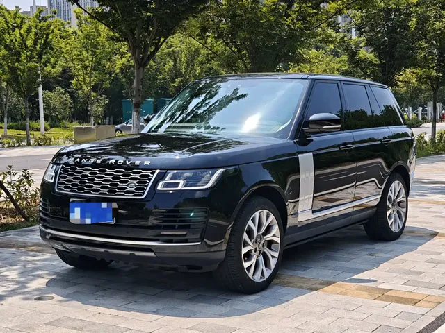 Land Rover Range Rover 2021 3.0 L6 Golden Age Edition
