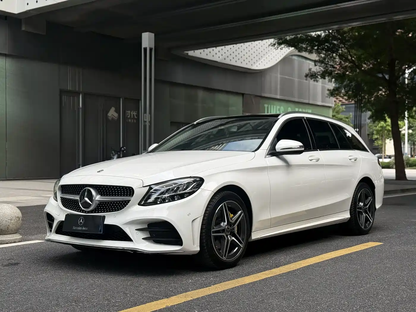 Mercedes-Benz C-Class (Import) 2020 Model C 260 Estate