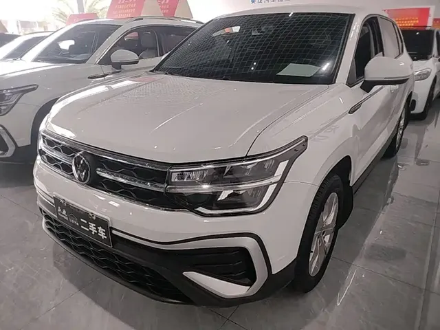Volkswagen Tharu 2023 300TSI 2WD New Moon Edition