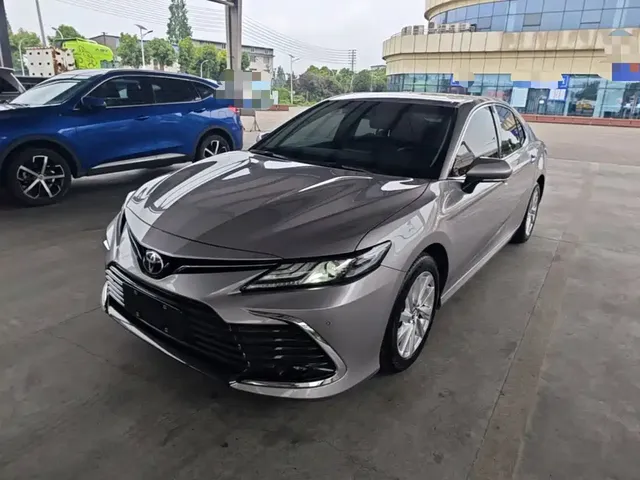 Toyota Camry 2021 2.0G Luxury Edition