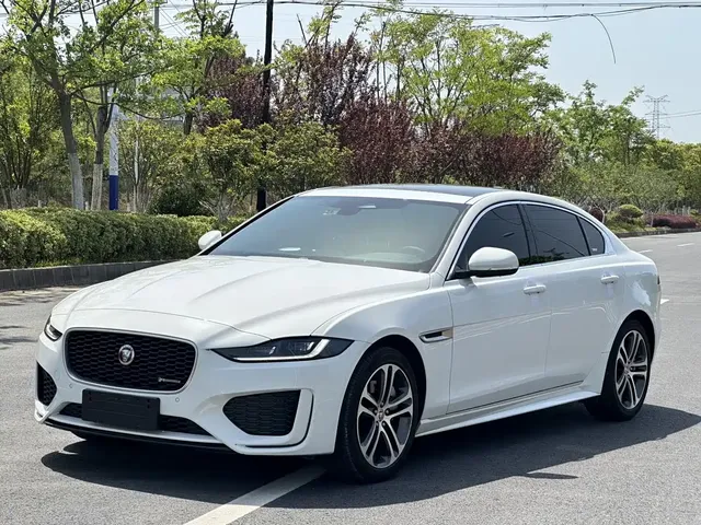 Jaguar XEL 2023 2.0T 250PS R-DYNAMIC S Progressive Sport