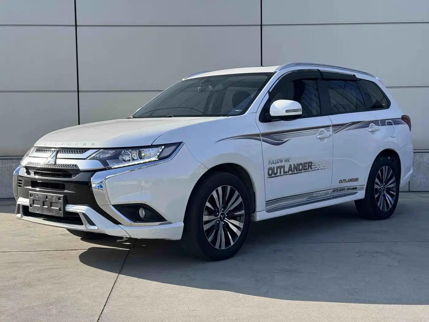 Mitsubishi Outlander 2021 Facelift 2.0L 2WD Premium Edition 5-Seater