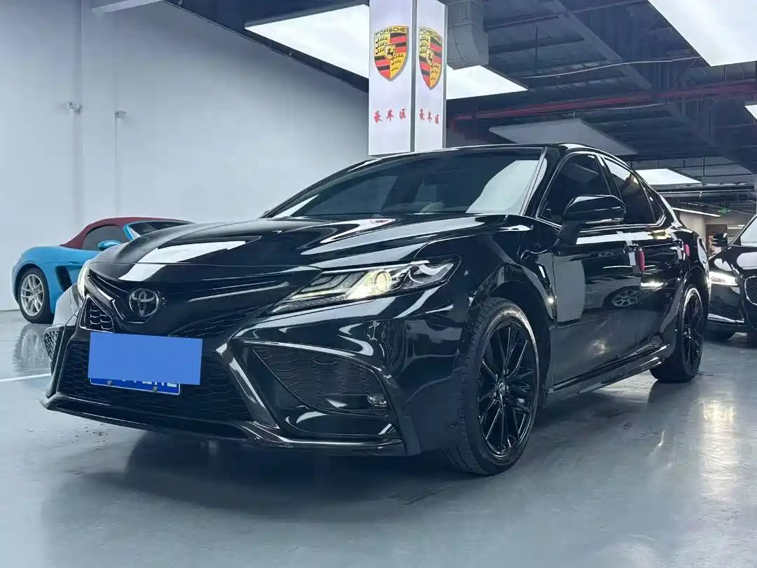 Toyota Camry 2022 2.0S Knight Edition