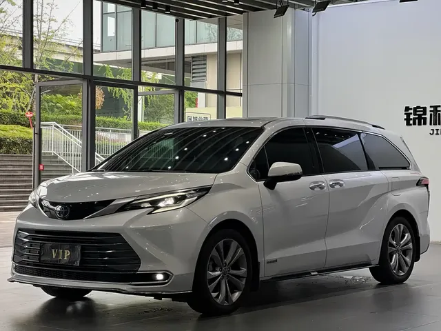 Toyota Sienna 2021 2.5L Hybrid Ultimate Edition
