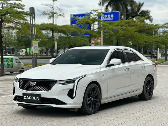 Cadillac CT4 2022 28T Luxury Model