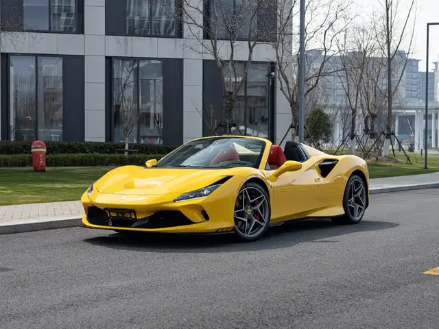 Ferrari F8 2020 Spider 3.9T V8