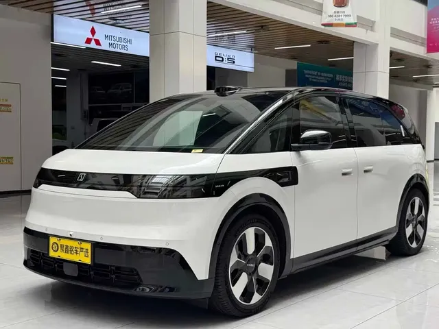 ZEEKR MIX 2025 Smart Driving Edition