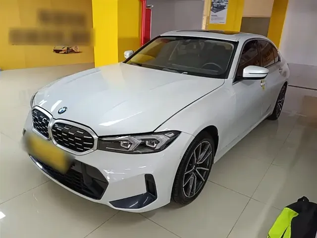 BMW 3 Series 2023 325Li xDrive M Sport Package