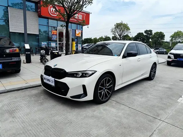 BMW 3 Series 2024 320Li M Sport Package