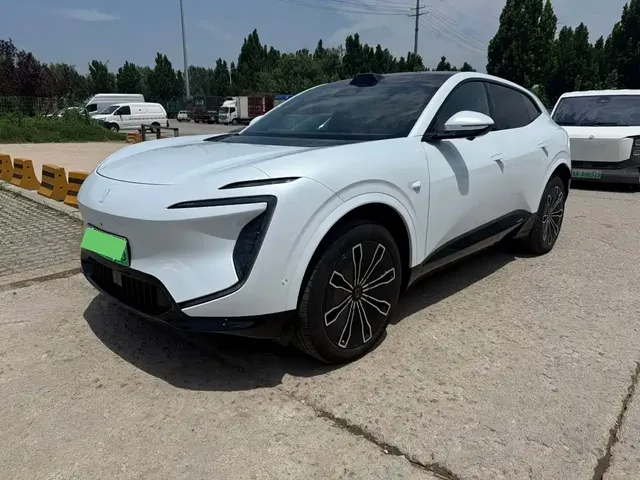 Avatr 07 2024 Ultra Pure Electric AWD