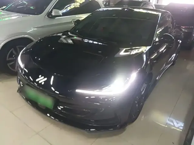 IM Motors IM L6 2024 Max Standard Edition