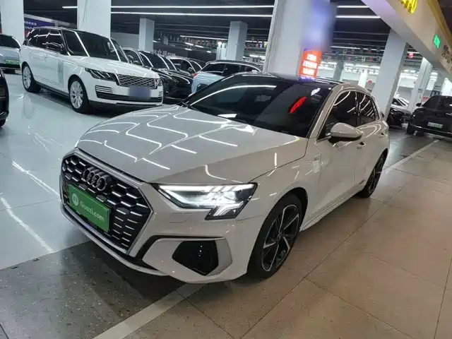 Audi A3 2023 Facelift Sportback 35 TFSI Fashion Sport