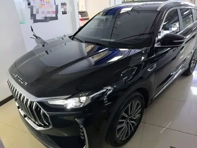 Jetour X70 PLUS 2023 1.5T DCT Warrior PLUS 5-seater