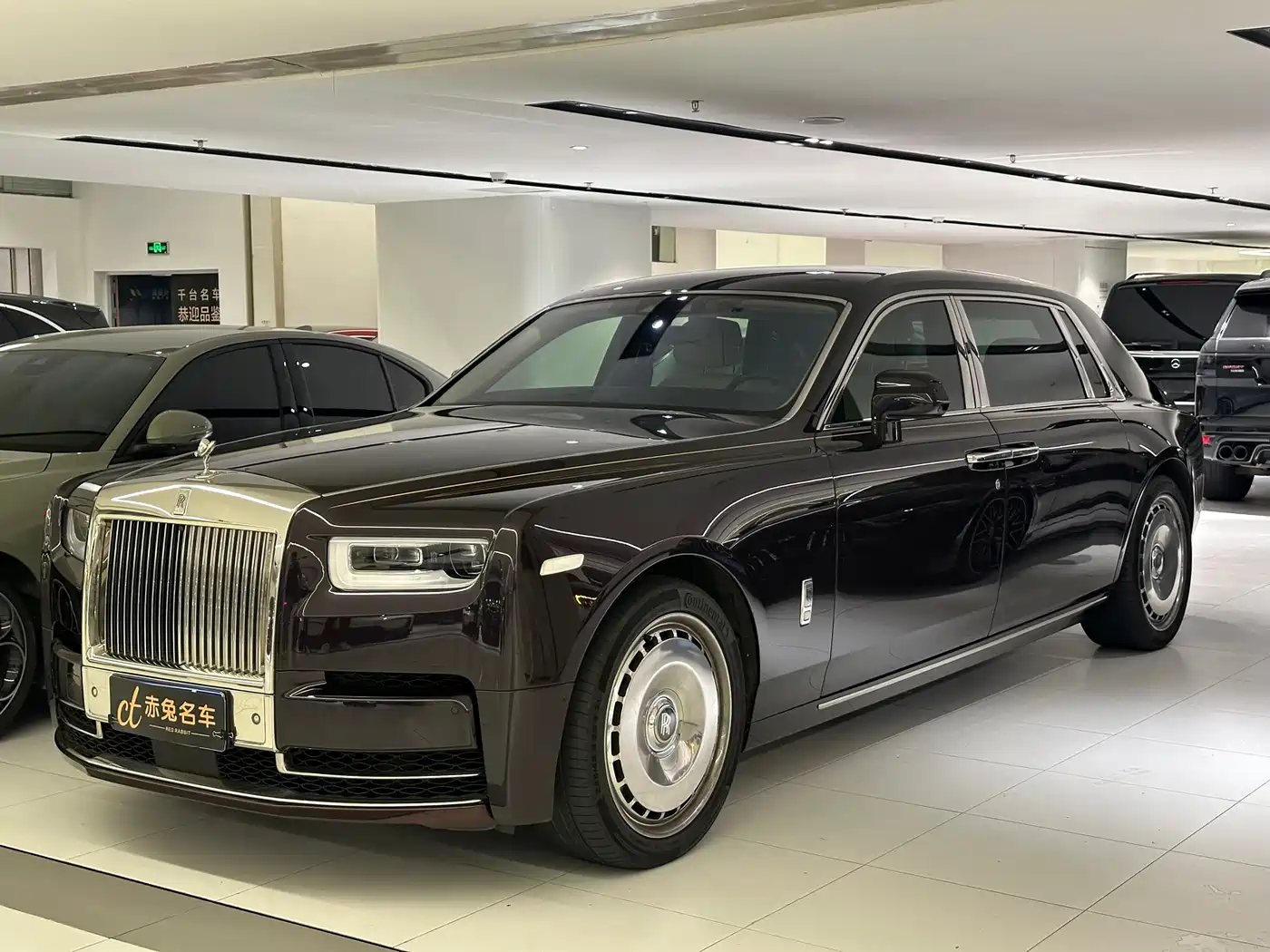 Rolls-Royce Phantom 2018 6.7T Long Wheelbase Version