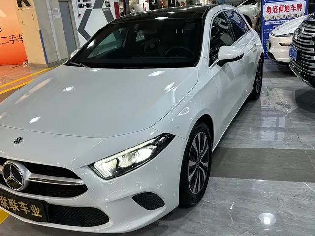 Mercedes-Benz A-Class (Import) 2021 A 200 Dynamic