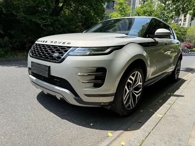 Land Rover Range Rover Evoque 2023 Range Rover Evoque L 249PS Luxury Edition