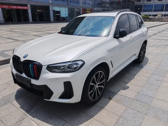 BMW X3 2022 xDrive30i Leading M Night Package