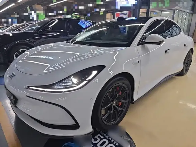 IM Motors IM L6 2024 Max Standard Edition