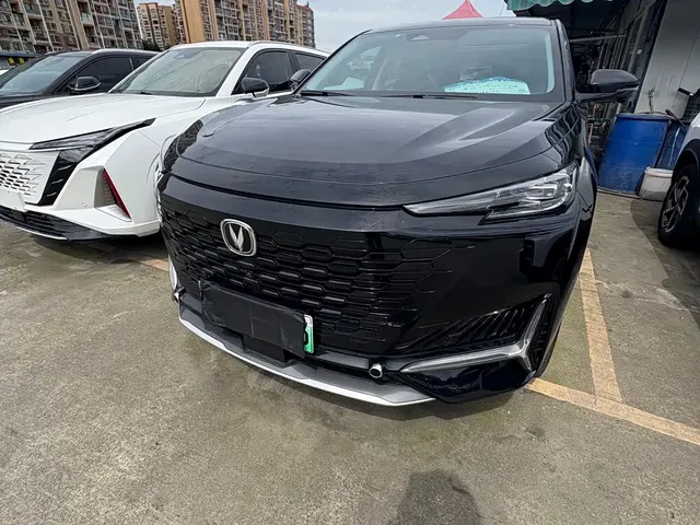 Changan UNI-K iDD 2022 Blue Whale iDD 130km 1.5T Excellence