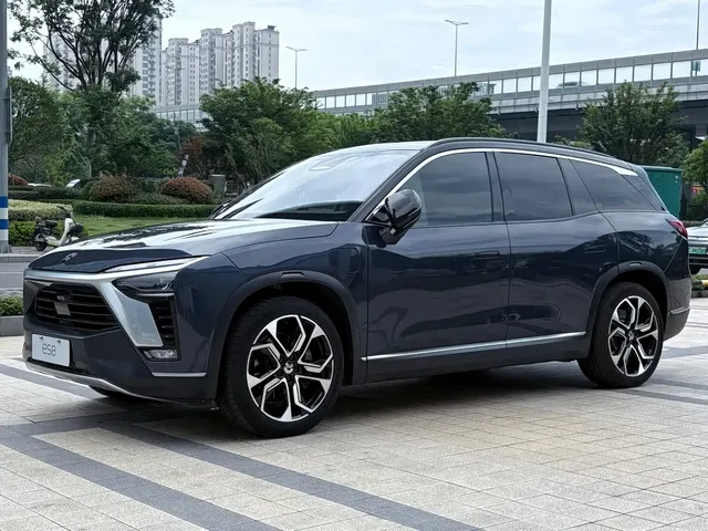 NIO ES8 2020 415KM Signature Edition 6-Seater